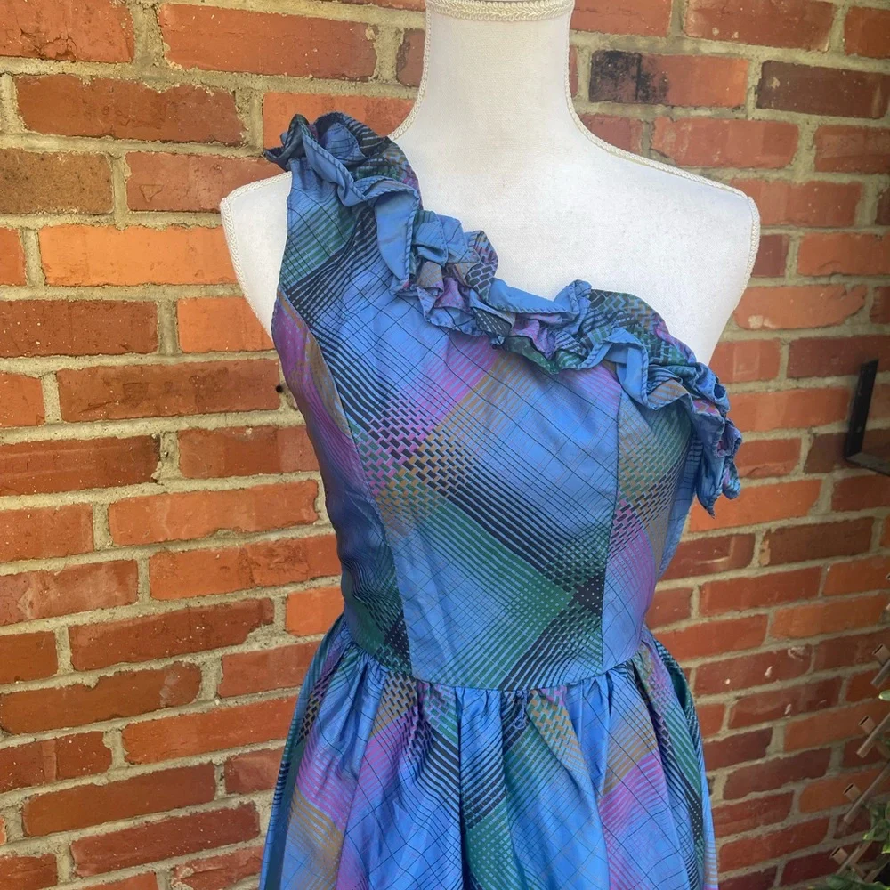 Vintage 60s One Shoulder Silk Fit Flare Party Prom Dress Sz XS 0 2 Unionmade - Picture 2 of 9